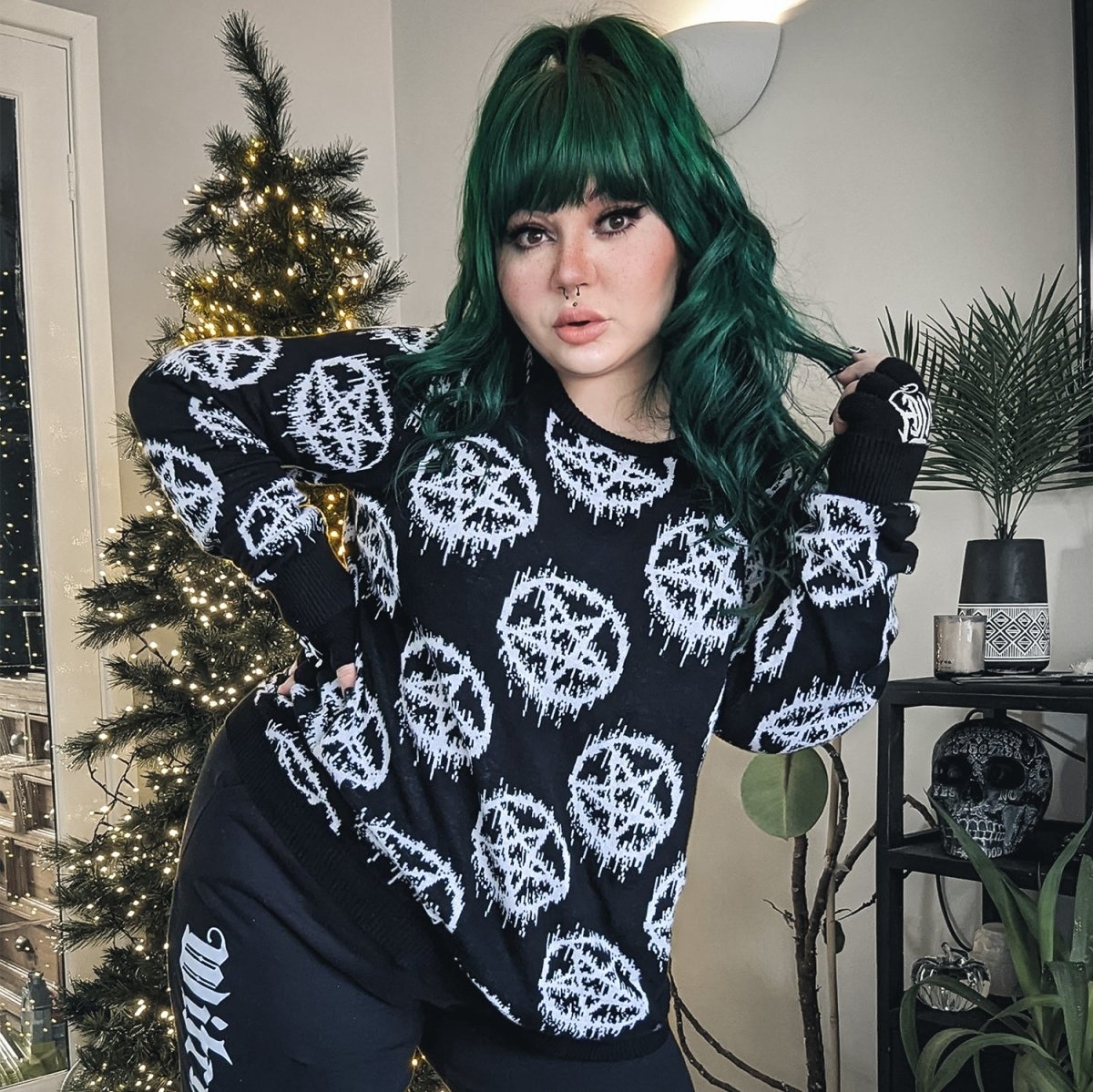Black Pentagram Pullover Sweater Too Fast