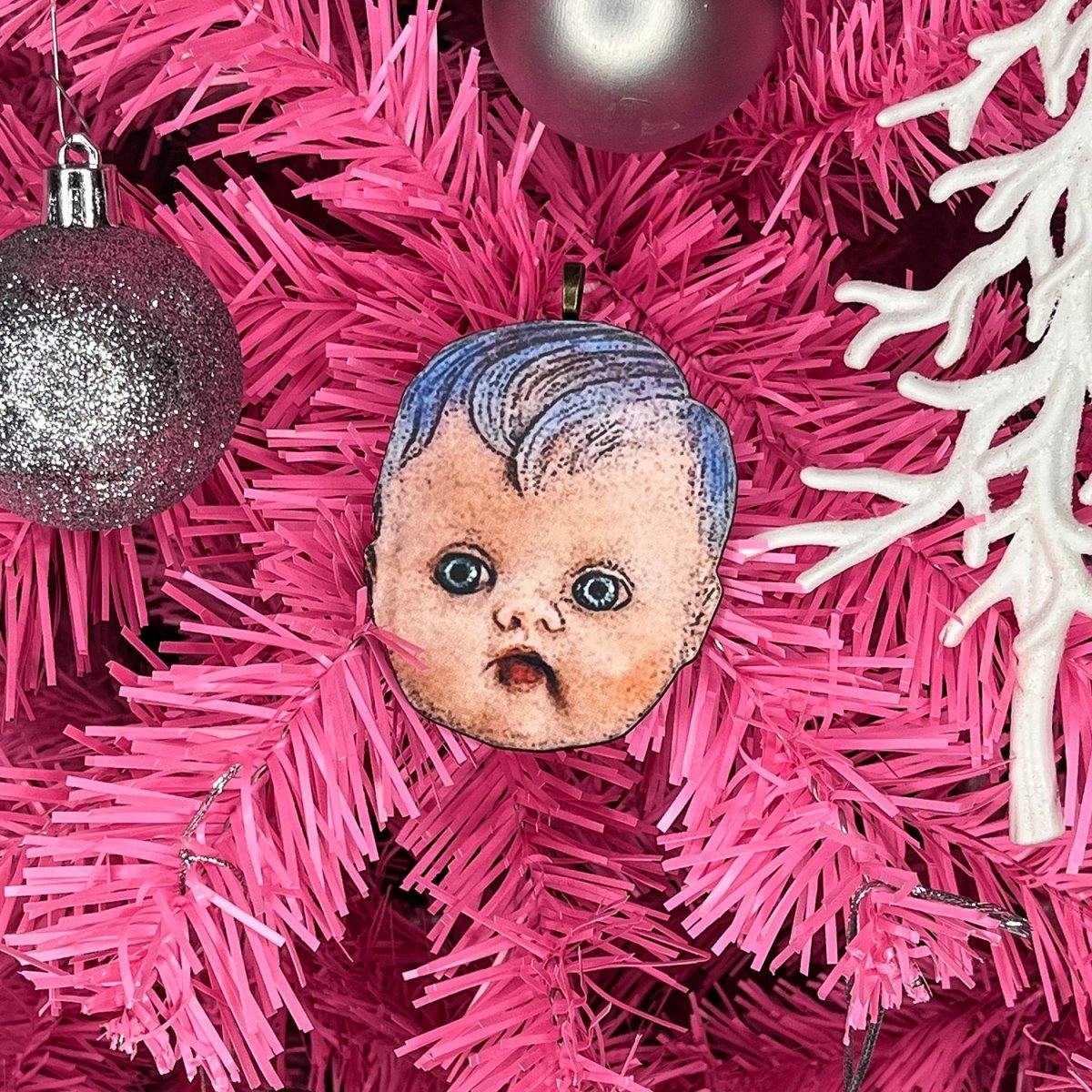 Too Fast | Iamsonotcool | Creepy Doll Head Christmas Ornament