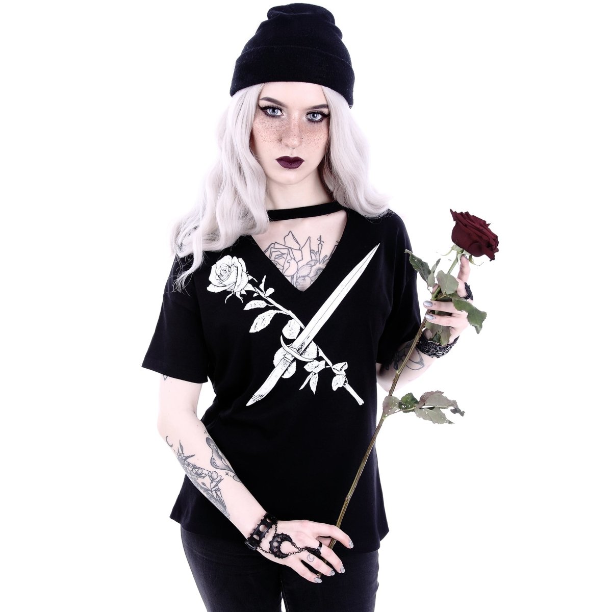 Too Fast | Restyle | Knife and Rose Choker V-Neck