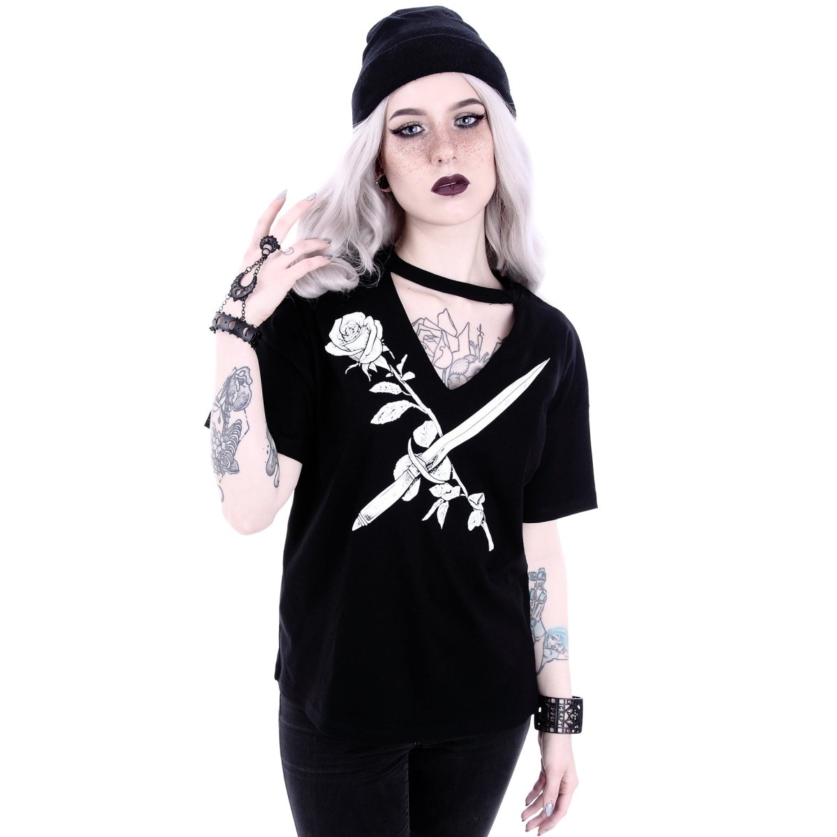 Too Fast | Restyle | Knife and Rose Choker V-Neck